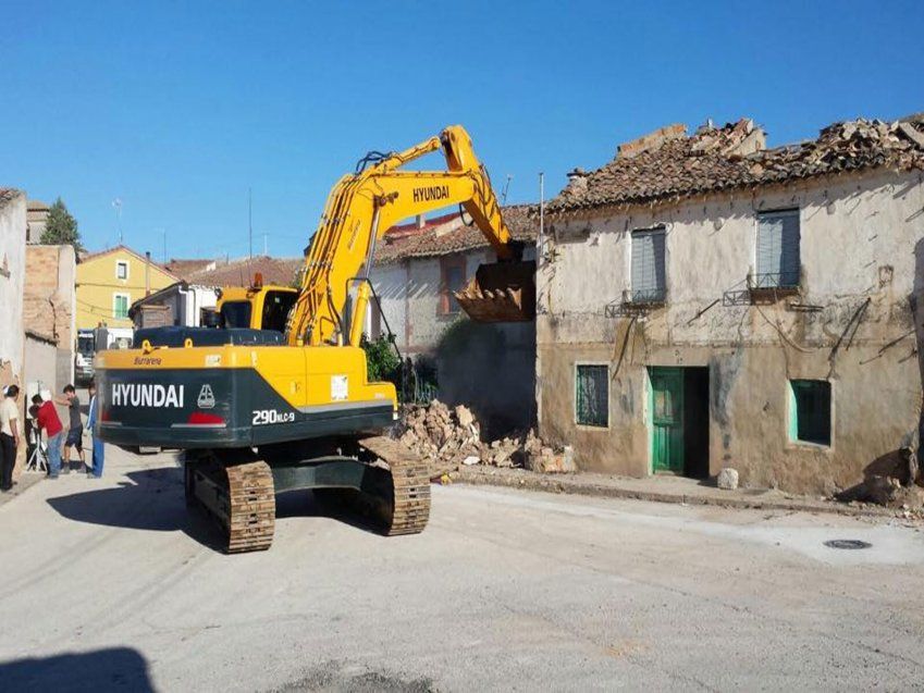 Derribos, demoliciones y desescombros